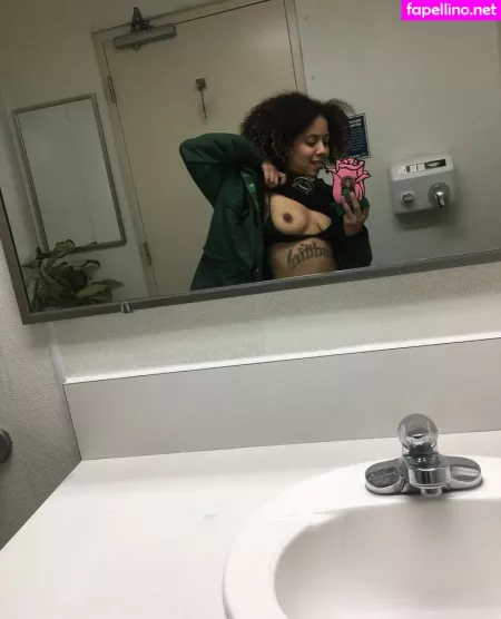 Kingsley Yall OnlyFans Thumbnail #3WfxoFyDEj