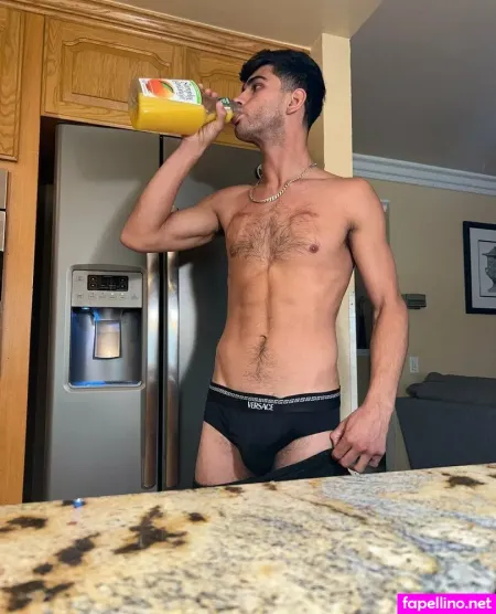 Kingtommyyyy OnlyFans Thumbnail #bBxUoJtj1U