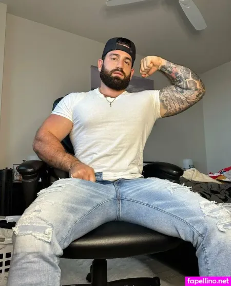 Kingtommyyyyfree OnlyFans Thumbnail #1pBvtwteHZ