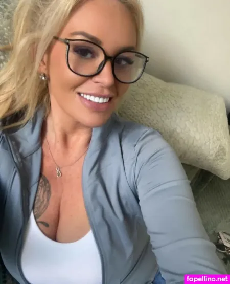 Kinkbritishmilf69 OnlyFans Thumbnail #ZDpsP8xZEw
