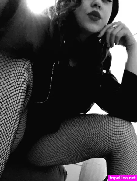 Kinki Kitty OnlyFans Thumbnail #DFQ2lucm1L