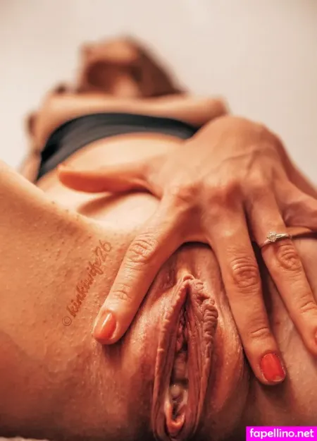 Kinkiwife26 OnlyFans Thumbnail #AXvysAChqe