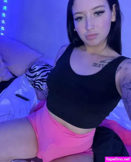 Kinkkylie OnlyFans Thumbnail #iOi9oprnyj