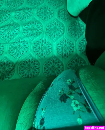 Kinkvirgin OnlyFans Thumbnail #NxT5vROuKX