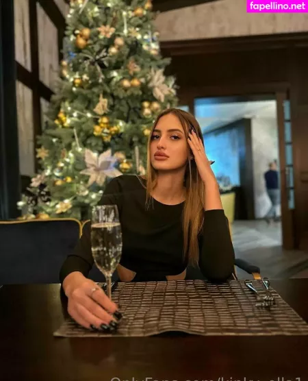 Kinky Ella1 OnlyFans Thumbnail #dfYYNdDjz7