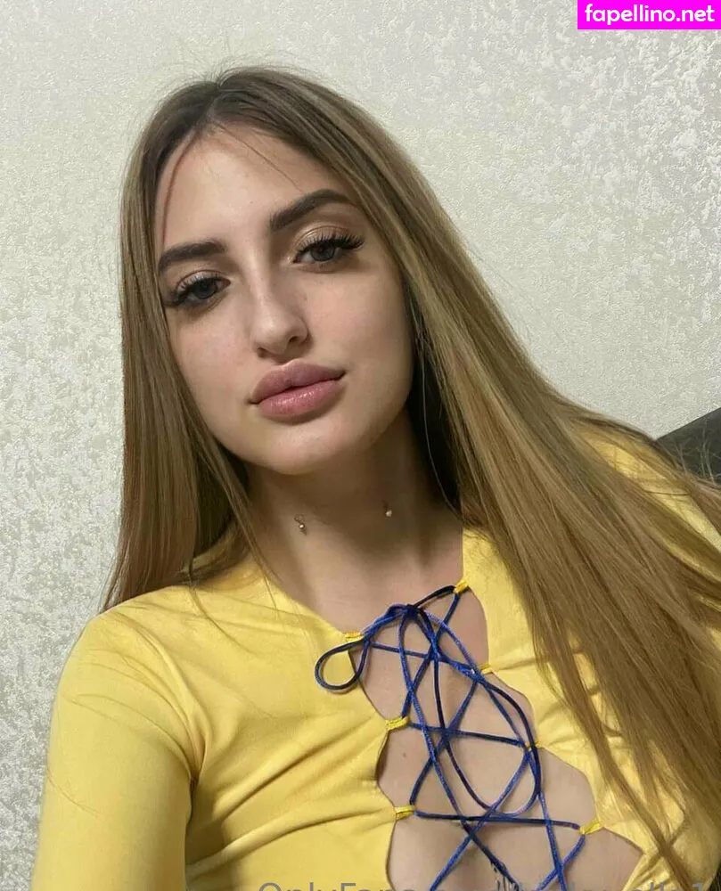 __bellaella, kinky_ella1 Nude Leaked OnlyFans Photo #kcomeEU9JL