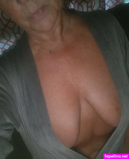 Kinky Kimber69 OnlyFans Thumbnail #Ro5ZhBzA4U
