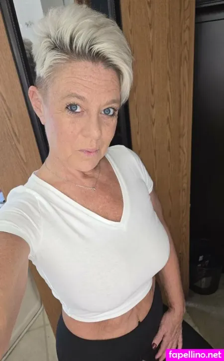 Kinky Kimber69 OnlyFans Thumbnail #VtqncI1Dfo