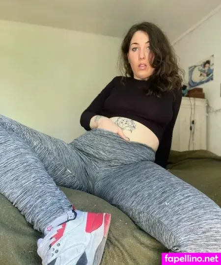 Kinky Mandi OnlyFans Thumbnail #8nVvn7ze64