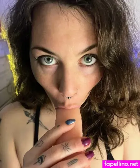 Kinky Mandi OnlyFans Thumbnail #kd9an5JOaO