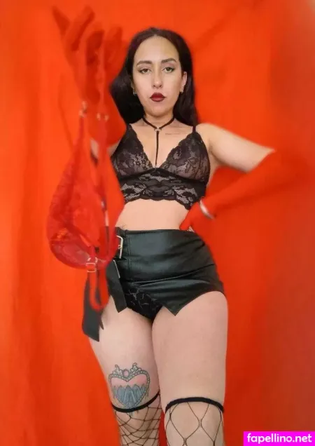 Kinky Misti OnlyFans Thumbnail #wNN5BVaguC