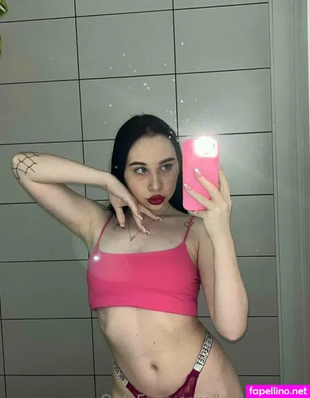 Kinky Rina OnlyFans Thumbnail #c0o7gF1cKs