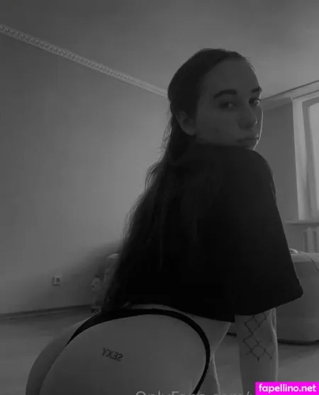 Kinky Rina OnlyFans Thumbnail #s22XrMXVGd