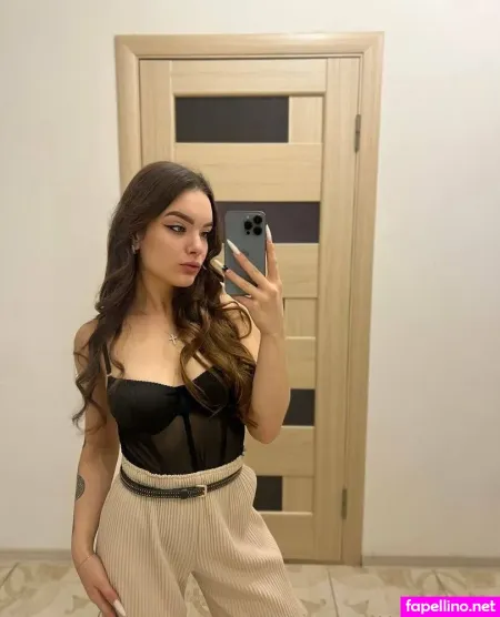 Kinky Sophia OnlyFans Thumbnail #2NgsMMjbzW