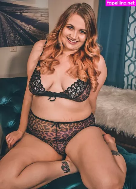 Kinkycurvykat OnlyFans Thumbnail #1xb4XC83Nj