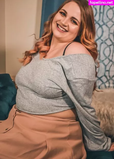 Kinkycurvykat OnlyFans Thumbnail #bISdVcVGoi