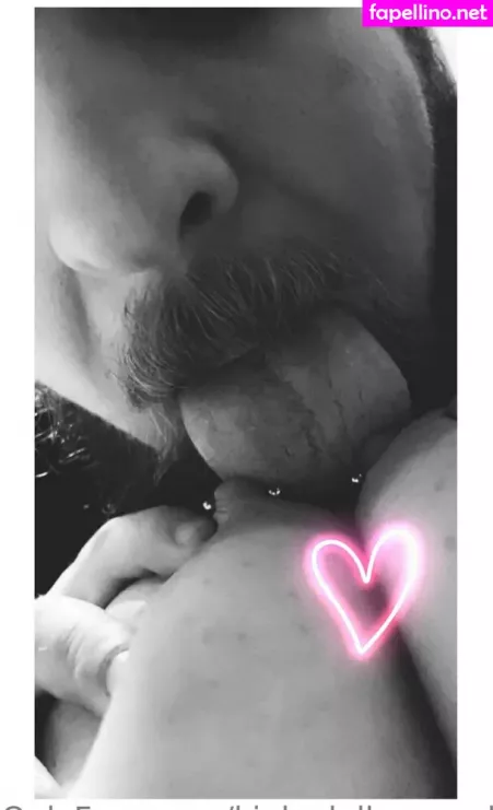 Kinkydallascouple OnlyFans Thumbnail #b4j9Z1xtxQ