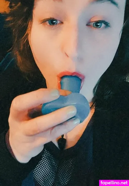 Kinkygamergirl OnlyFans Thumbnail #G6kKIo3R5s