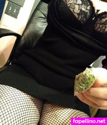 Kinkygamergirl OnlyFans Thumbnail #p6BkX3lAyd