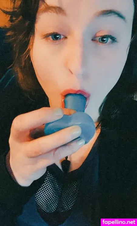 Kinkygamergirl OnlyFans Thumbnail #pw9h65NYzo