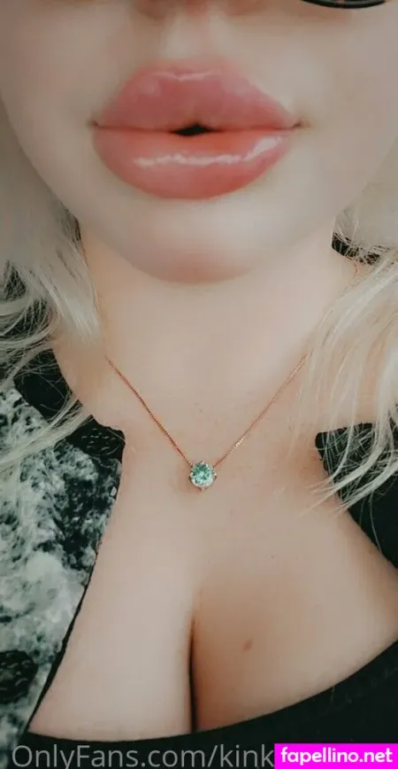 Kinkykitadoll OnlyFans Thumbnail #xkzEDAv4dr