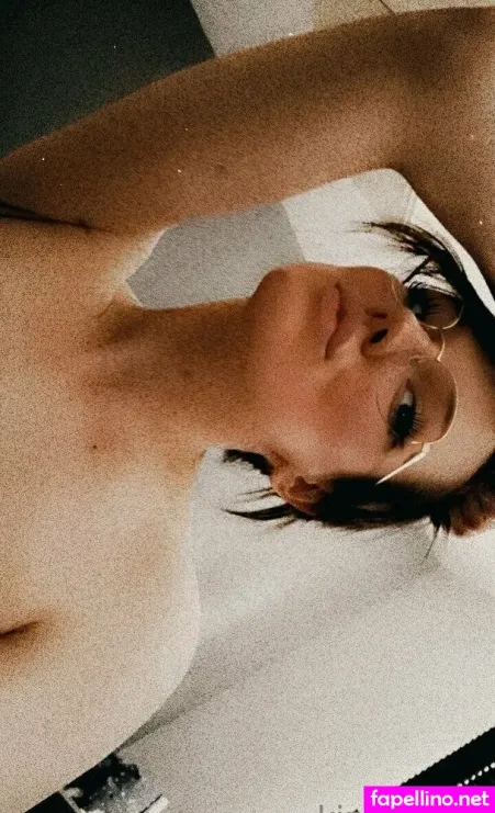 Kinkykiwisx OnlyFans Thumbnail #R9bUXI1vD3