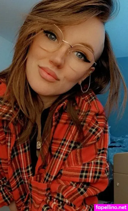 Kinkykiwisx OnlyFans Thumbnail #waJIk5znvF