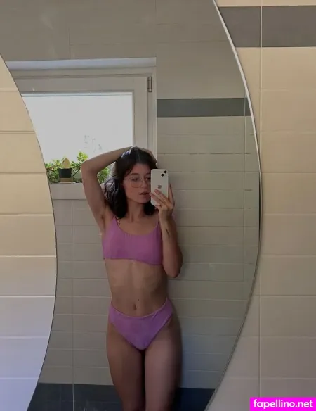 Kinkymiahere OnlyFans Thumbnail #kgzW9geIAd