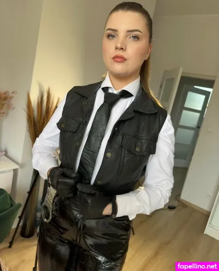 Kinkynavlia OnlyFans Thumbnail #6QYVv3LvRr