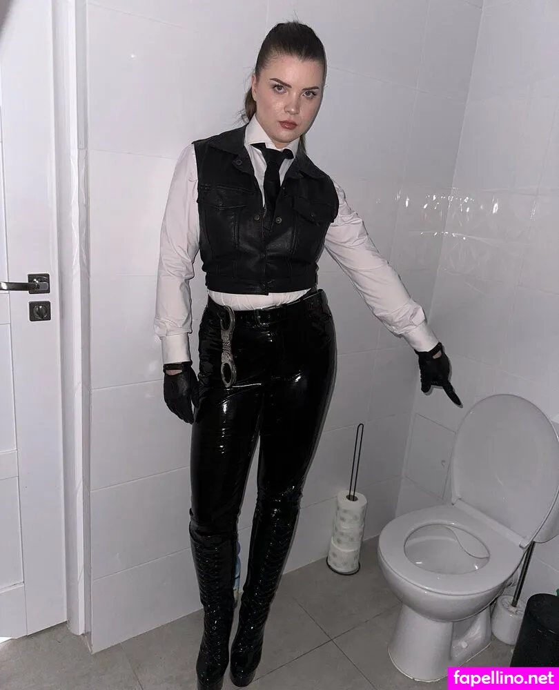 kinkynavlia, mistress_kinkynavlia Nude Leaked OnlyFans Photo #8pnWFRyhtG