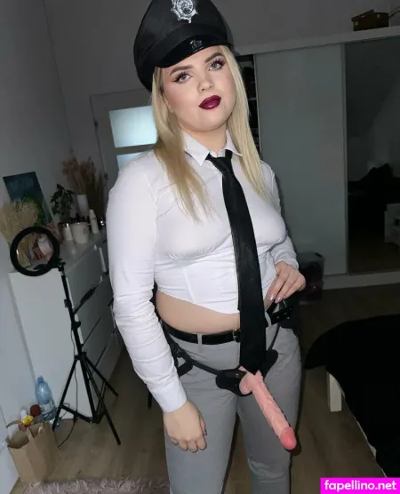 Kinkynavlia OnlyFans Thumbnail #e5TuUstzwM