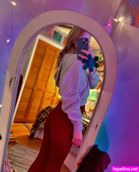 Kinkyy Kenziee OnlyFans Thumbnail #jvDpNnxbjd