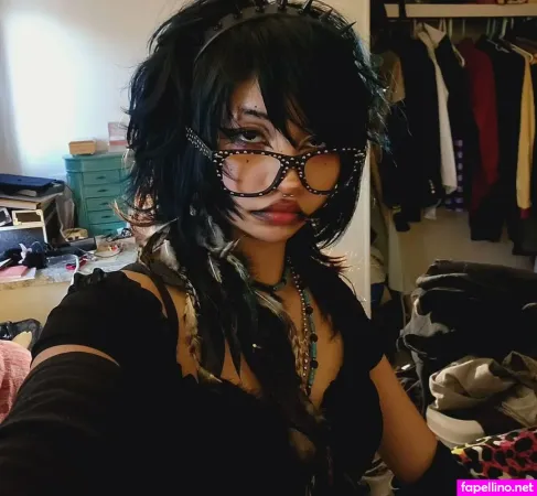 Kinsathic 4 OnlyFans Thumbnail #d5OypJ9AiA