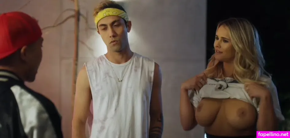 Kinsey W OnlyFans Thumbnail #2EW0P8jqkh