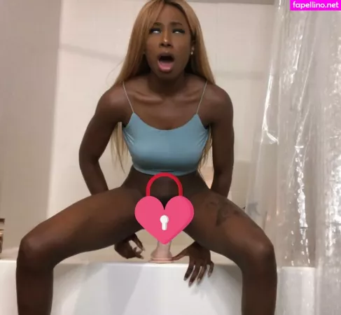 Kinsleykarter OnlyFans Thumbnail #elZH4XJt15