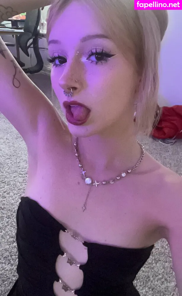 kinziixx, kinziroze, kinzixx Nude Leaked OnlyFans Photo #6huXp0BUvM