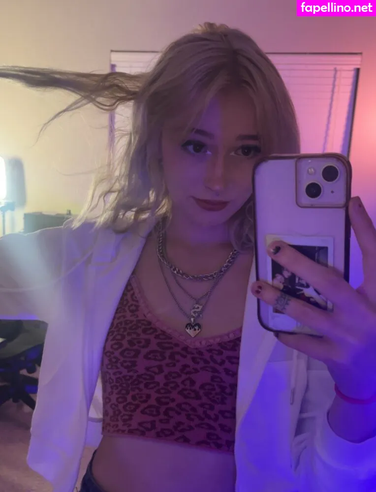 kinziixx, kinziroze, kinzixx Nude Leaked OnlyFans Photo #YS5p05pnAE