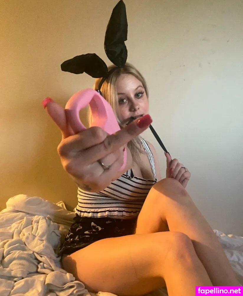 SnowBunnyQueen, _kinzyyyy_, itsskinzyyyy, snowitsskinzy Nude Leaked OnlyFans Photo #bCxFT2zoyZ