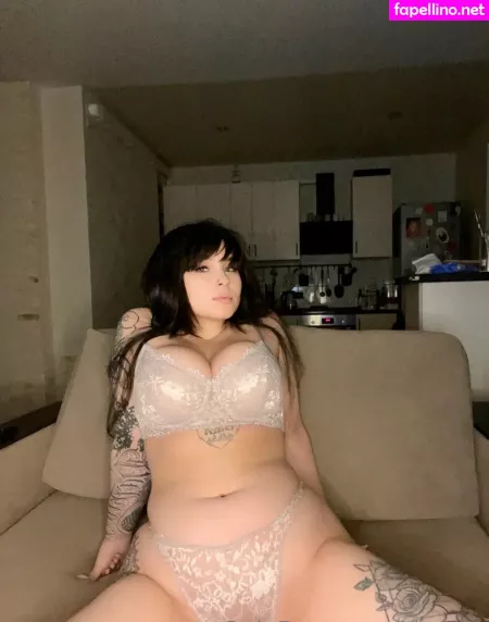 Kira Aa OnlyFans Thumbnail #aved2dOi6g