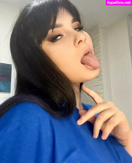 Kira Aa OnlyFans Thumbnail #q67Ogq3d4n