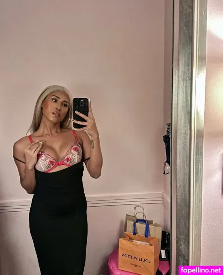 Kira Asia Ts OnlyFans Thumbnail #D78FNrrmc6