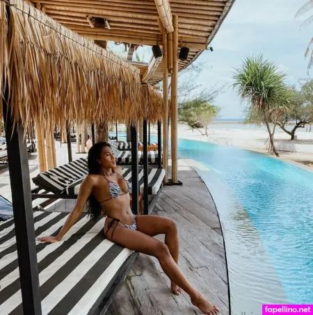 Kira Asia Ts OnlyFans Thumbnail #UetrbG2zgw