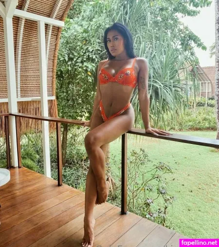 Kira Asia Ts OnlyFans Thumbnail #f1FFmm4Mdn