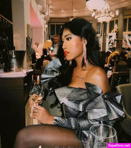Kira Asia Ts OnlyFans Thumbnail #q3GSO4t9KS