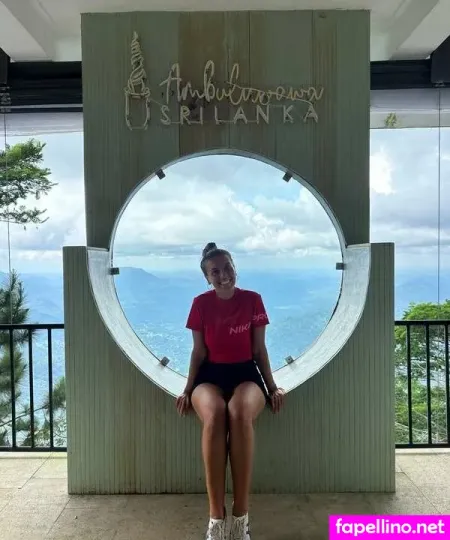 Kira Bird OnlyFans Thumbnail #flDL70yhjo