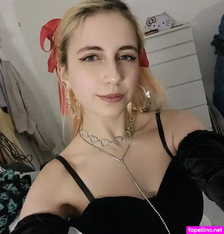 Kira Chanside Main Profile Photo