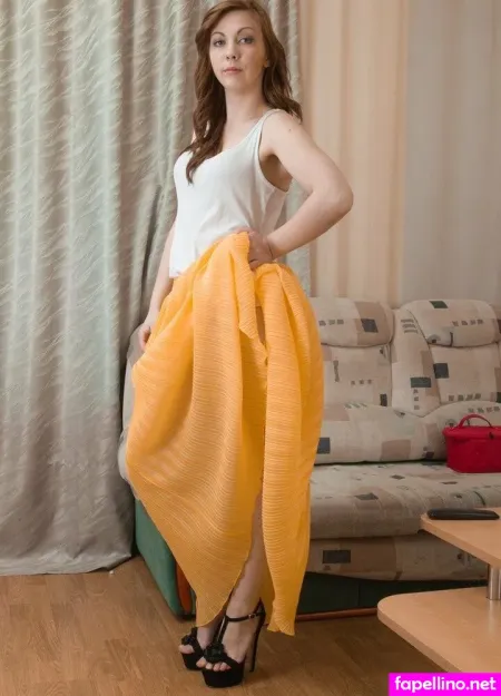 Kira Fox OnlyFans Thumbnail #3lESCvYyRM