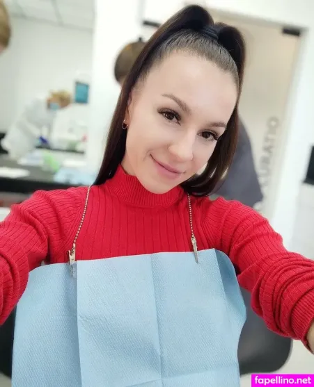 Kira Foxy OnlyFans Thumbnail #NEp6gLgwo2