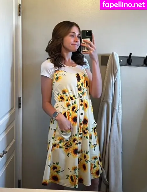 kira_graceeee, kitten_sophie Nude Leaked OnlyFans Photo #DgQSTPQdij