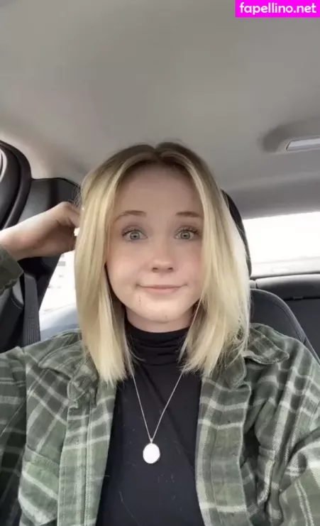 Kira Graceeee OnlyFans Thumbnail #XIGRHMLvia